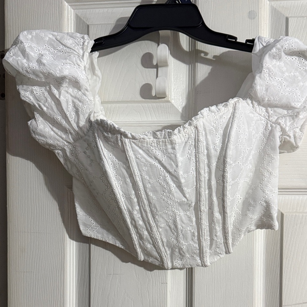 Wild Fable White Eyelet Puff Sleeve Blouse